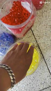 100g hạt nhựa pha Lê đa sắc màu làm nhuy hoa  làm phụ thời trang.