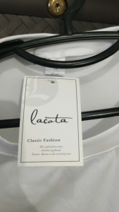 Red Butterfly Stretch Shirt: A Fashionable Women's Top