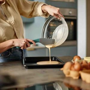 Joseph Joseph Duo Silicone Spatula With Heat Resistant Angled Head Ergonomically Shaped