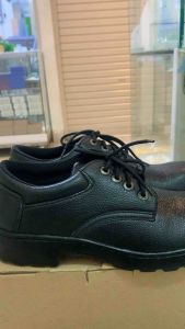 Sepatu Safety Tomario Type 801 Hitam - Safety Shoes Merek Tomario 801 Hitam