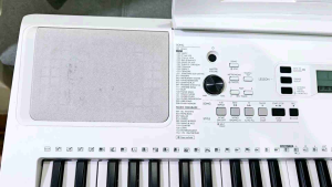 Second Hand Yamaha EZ 300 Digital Keyboard: A Comprehensive Guide