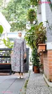 Kalana midi dress