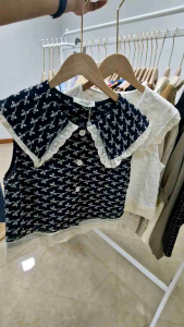 เสื้อคอบัว ปกทหารเรือ ลายฉลุ แขนกุดน่ารักมาก kmestyle