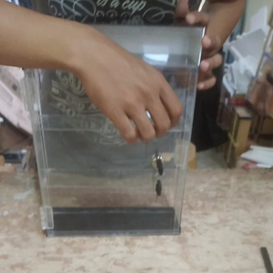 ETALASE AKRILIK KOSMETIK WARUNG SERBAGUNA