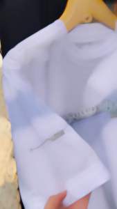 {\n    \"article\": \" KAOS PEMUDA WELL: Kaos Nyaman untuk Aktivitas