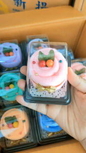 ชำร่องเค้าชิ้นละ 25 บาท ชุด 12 ชิ้น เค้กผ้าขนหนู (ของชำร่วย)