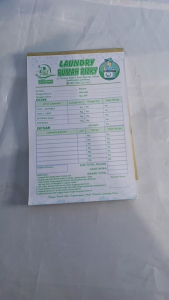 Min 4 buku Nota Costum 1/4 1 Ply (isi 50 lembar) Nota Laundry/Nota Nama Toko Sendiri Y&HYudhaGrafika