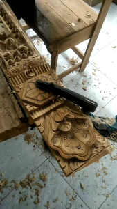 Ornamen Tempel Gapura Gebyok Full Ukir Jati