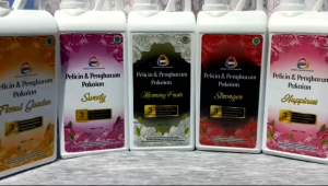 [REFILL KEMASAN BARU] pelicin dan pengharum pakaian mawar super laundry BRM