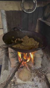 Bumbu Rendang Sat Set Jadi Uni Eti STR