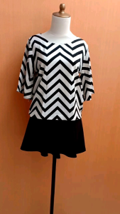 atasan wanita zig zag hitam putih L cewek blouse pita belakang