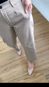 Celana Chino Pensil Wanita: Pilihan Fashion yang Praktis dan Nyaman