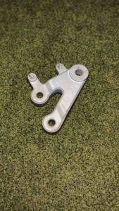 Dudukan foostep depan kiri yamaha r15 original