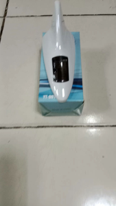 Antena Variasi Mobil Putih & Sirip Hiu LED