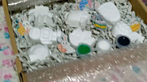 7pcs Assorted Paint It Yourself with Surprise Duo Magnet and Bunny Sticker