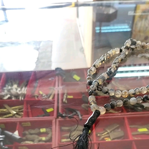 TASBIH PERMATA BATU SISIK NAGA PUTIH HITAM ASLI 99BIJI BEADS SAIZ 8MM DRAGON STONE FOR RING CINCIN HIGH QUALITY GERM STONE