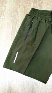 Celana Pendek Olahraga Parasut Mikro Import Bahan Stretch Warna Hijau Army Model Terbaru Pria Wanita