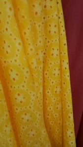 Bahan kain full katun kopling bordir tebal motif bolong bolong bahan terbaru lembut bagus tebal dan tidak mudah berbulu cocok buat baju apa saja. Dekripsi ada di bawah👇