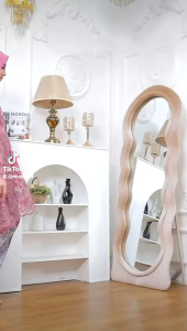 stelan kebaya Tunik floy Matt Tulle mutiara dengan full furing dan Payet cocok untuk acara pesta kondangan dan wisuda