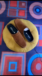 Sepatu Bustong Pria- Sepatu Sandal Pria Keren