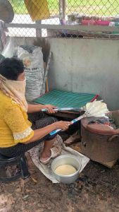 ข้าวโปง ข้าวพอง ผลิตจากข้าวเหนียวเกรดA (ขนาด17-19cm)20แผ่น ของฝากไทพวน