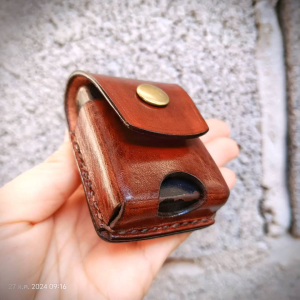 ซอง Zippo หนังแท้ – พกไว้...เท่ได้ทุกการจุด รุ่นเจาะตูด