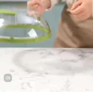 OHHDEER Microwave Cover for Food Clear Microwave Splatter Cover with Water Steamer and Handle 10 Inch Plate Covers