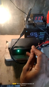 Pdc Mini Emergency 12vol DC TO AC: Sumber Daya Darurat untuk Kendaraan Anda