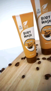 Body Wash Black Coffee SR12 Membantu Melembabkan Kulit Badan Sehingga Kulit Menjadi Lebih Segar