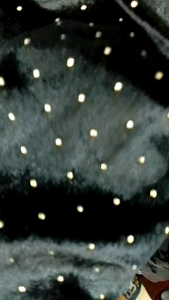 Kain & Bahan Beludru dot/Beludru bintik warna hitam