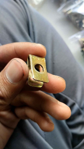 Mur Klip M6 Original: Mur Untuk E-Commerce & Desain Ergonomis