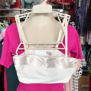 เสื้อชั้นในผู้หญิง อกฟองน้ำ ตะขอหลัง สีขาว สวยๆ ผ้าคอตตอน ผ้าดี นิ่ม ใส่สบาย