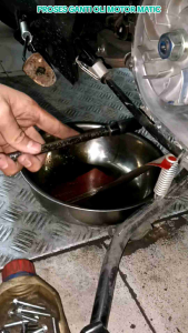 OLI MESIN MPX2 650ml ASLI ORIGINAL HONDA