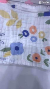 GONSAN Soft Face Towel Gauze Muslin Layer Cotton Bibs Baby Wash Cloth Lampin Random Cute Design 1pc