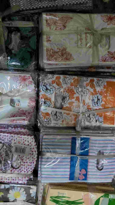 Bag Murah / Bag Jamuan / Gift Bag Pembungkusan / 100 Pcs Per Pkt Plastic Bag Perkhawinan Decoration / DIY Decoration Perkhawinan Bag / Doorgirft Bag Perkhawinan Decoration / Souvenir Gift Bag Pembungkusan / Bags Decoration.