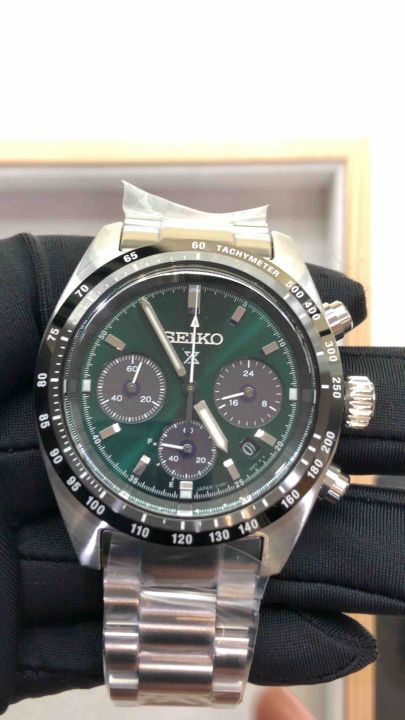 Seiko solar chronograph clearance green