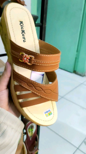 sandal wanita sandal cewek sandal perempuan sendal wanita sendal cewek sendal perempuan sandal selop sandal slop sandal ibu kado ibu