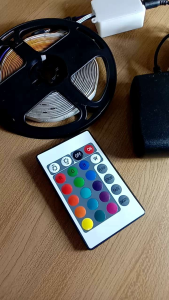 Lampu Strip RGB Tinggal Tempel