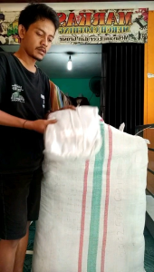 Hoodie premium pria distro tebal lembut sweater terbaru 2023