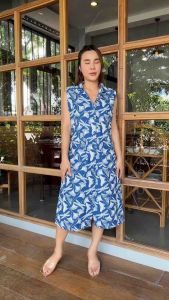 ชุดคอปกผ่าหน้า กระดุมปั้ม