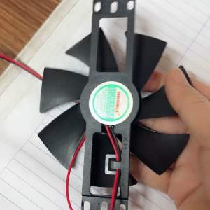 Quạt bếp từ To giá 1 cái