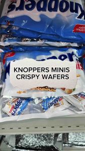 Readyy stock!! STORCK KNOPPERS MINIS MILK & HAZELNUT CREAM WAFFLE MILK | KNUSPRIG CRISPY KNOPPERS MINIS | 200 gram x 18 pieces |