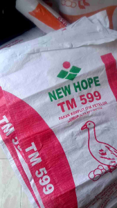 karung 50 kg sekali tarik benang