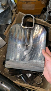 จอบใหม่ จอบผานรถไถ ทำจากเหล็กผานรถไถ หนา คม แข็งแรง ใช้ขุดดิน พรวนดิน ดายหญ้า ใส่ด้ามได้