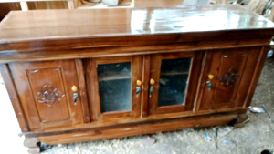 diswar bufet tv full kayu jati pengiriman khusus untuk jabodetabek sejabodetabek