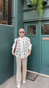 VEST MAHALINI BY AURANIA.clo