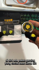 Sarung jempol Apking dan bedak gaming cocok untuk melengkapi kebutuhan bermain gaming
