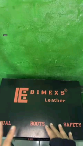 Sepatu safety ujung besi/semi bots karet warna hitam-bimexs