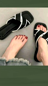Sendal Wanita Kekinian