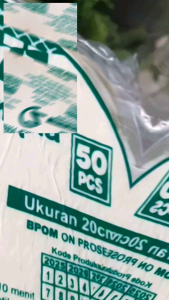 (PAKET 2 PACK) KULIT LUMPIA CREZZ FROZEN 1PCAK ISI 50 LEMBAR- Tidak mudah sobek dan mudah diolah berbagai cemilan piscok martabak lumpia dan lain2